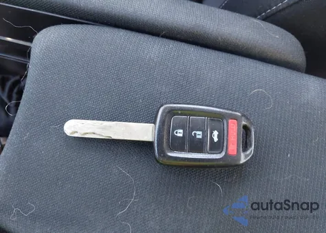 2016 Honda Civic Lx z USA, uszkodzony, nr VIN 19XFC2F53GE032863